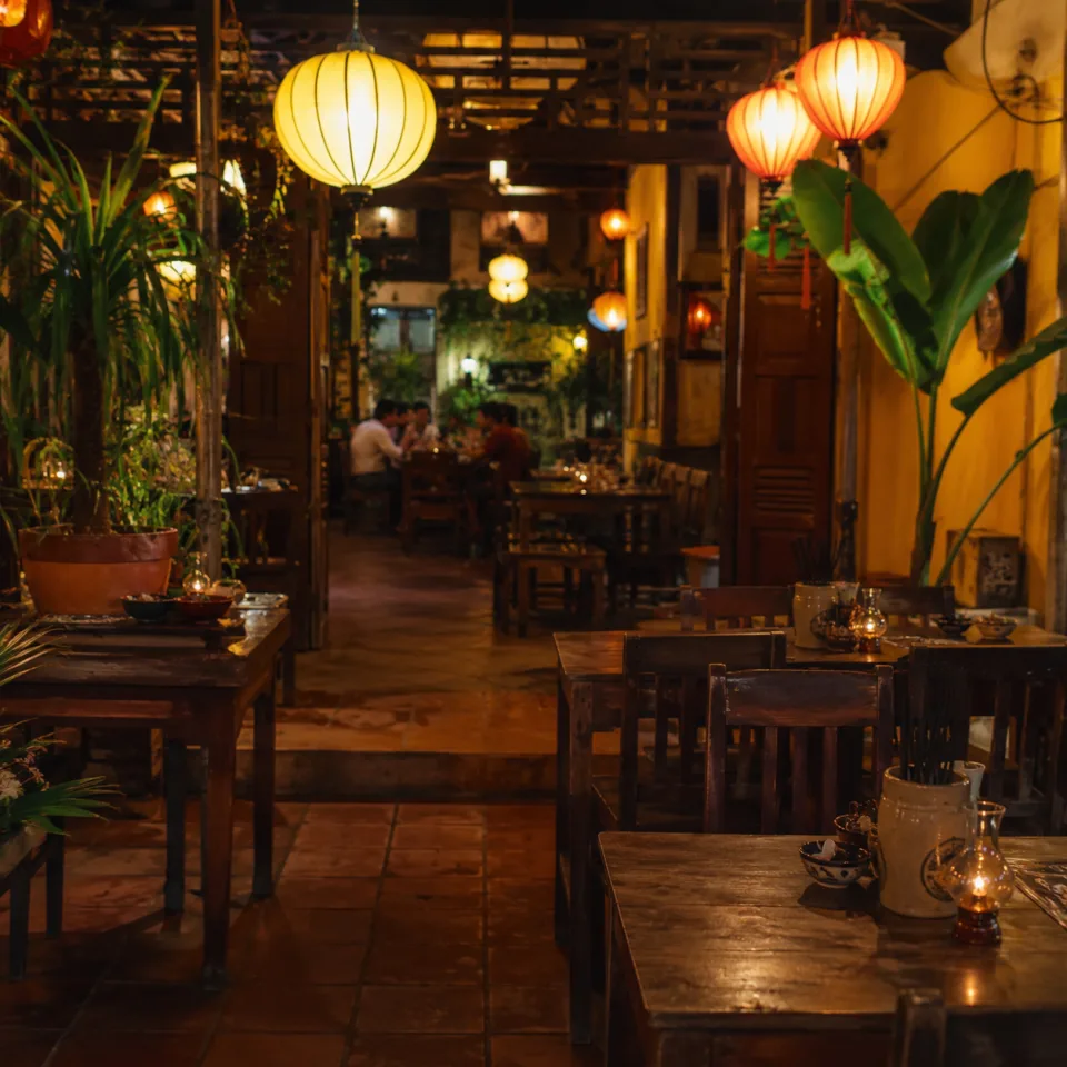 Bàn ăn tại Lê Thị Thúy